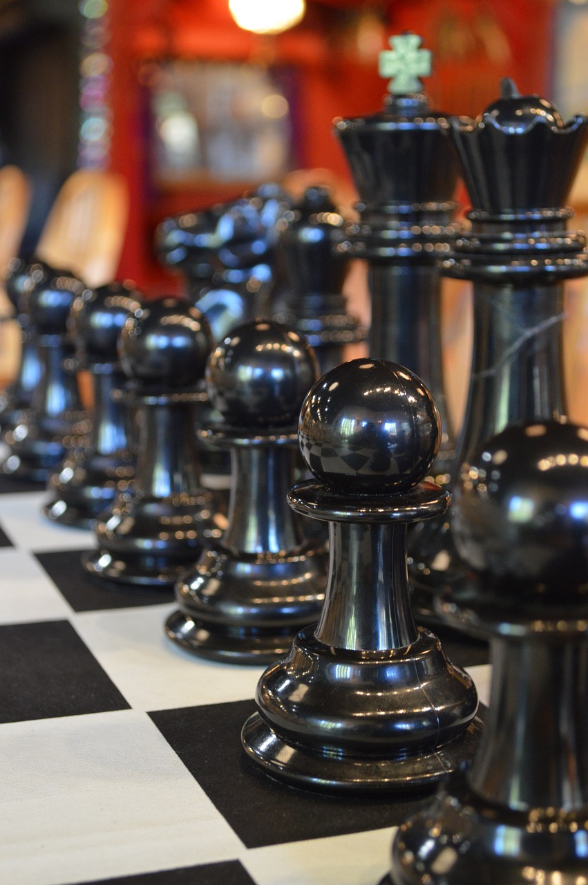 chess, chessboard, black-1100143.jpg